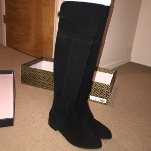 Black boots